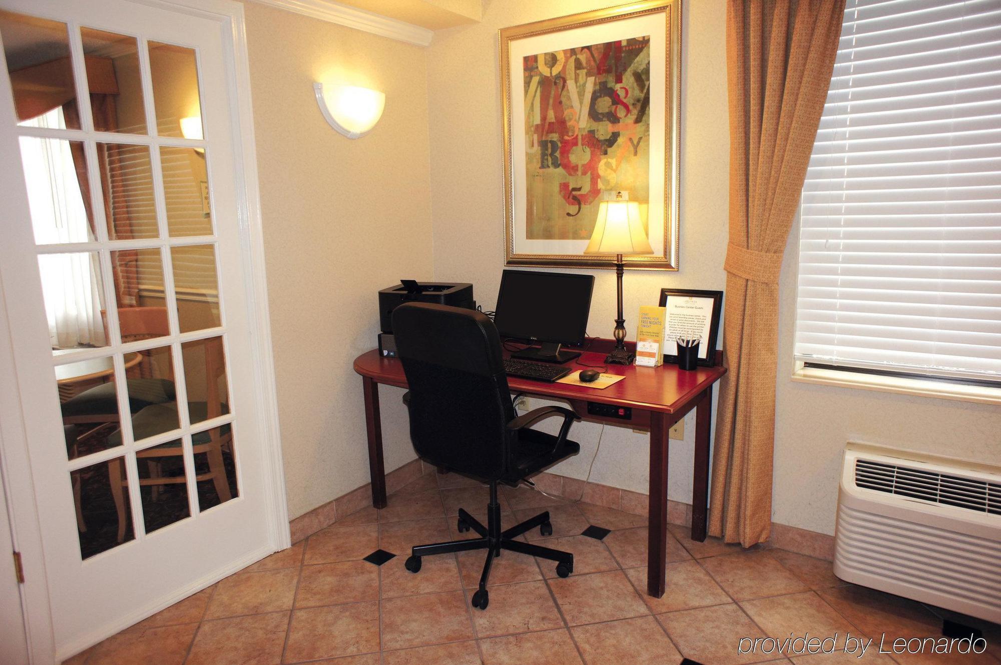La Quinta By Wyndham Austin
